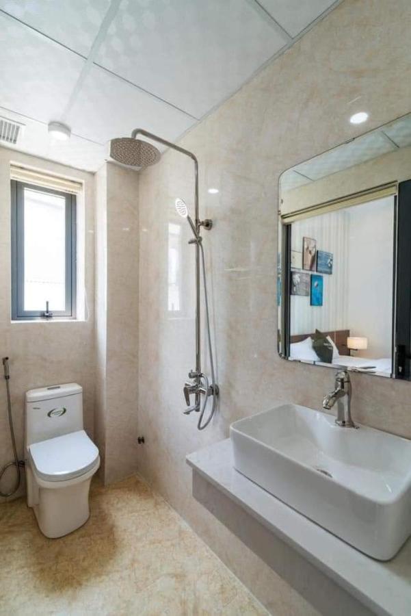 Tan Hoang Minh Hotel Ðồng Hới Buitenkant foto