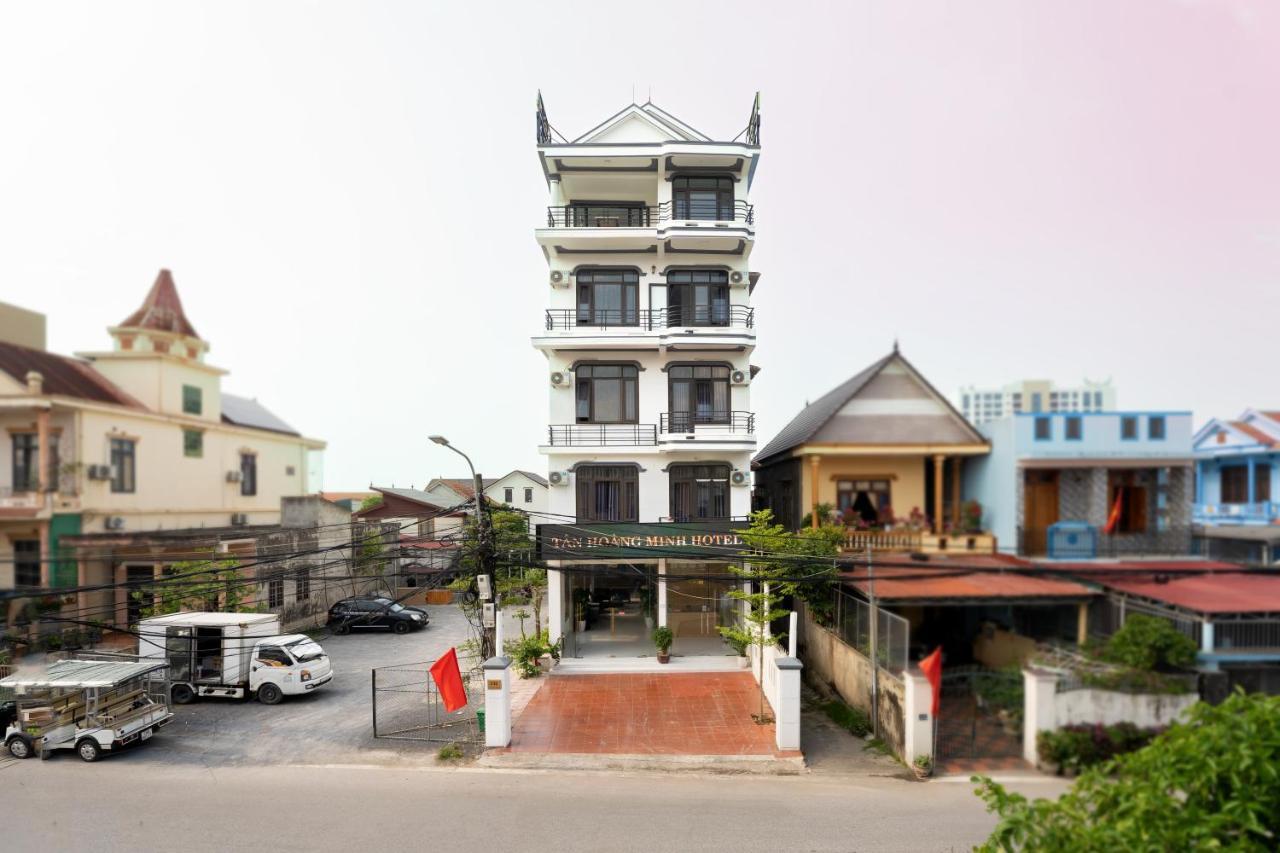 Tan Hoang Minh Hotel Ðồng Hới Buitenkant foto